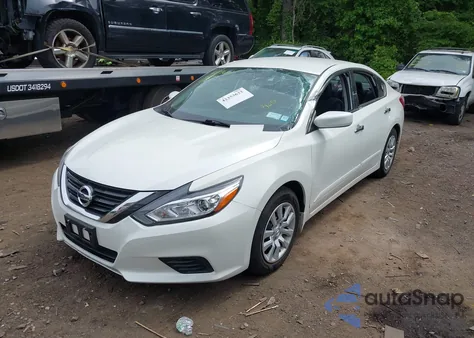 2017 Nissan Altima 2.5 S из США, поврежденный, VIN 1N4AL3AP7HC205548